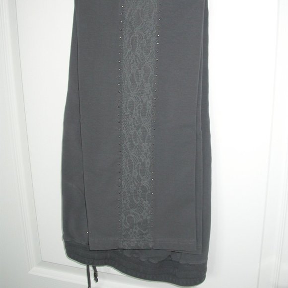 Grey Gym Pants with Lace and Sparkle Stones - Picture 8 of 12